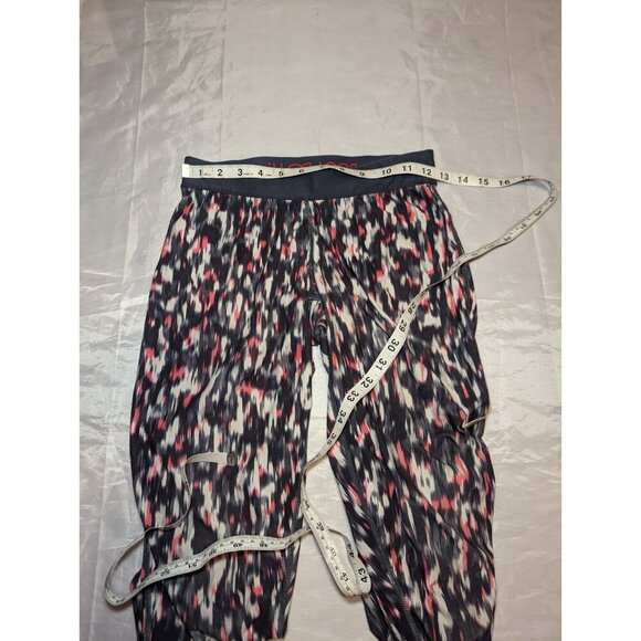 Womens Size Small Capri Pants Nike Stay Warm dri fit black pink white - Picture 12 of 16